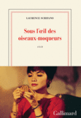 Couverture Sous l'œil des oiseaux-moqueurs ()