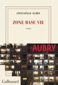 Couverture Zone base vie ()