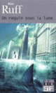 Couverture Un requin sous la lune (Matt Ruff)