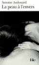 Couverture La peau à l'envers (Antoine Audouard)