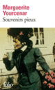 Couverture Souvenirs pieux (Marguerite Yourcenar)