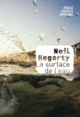 Couverture La surface de l'eau ()